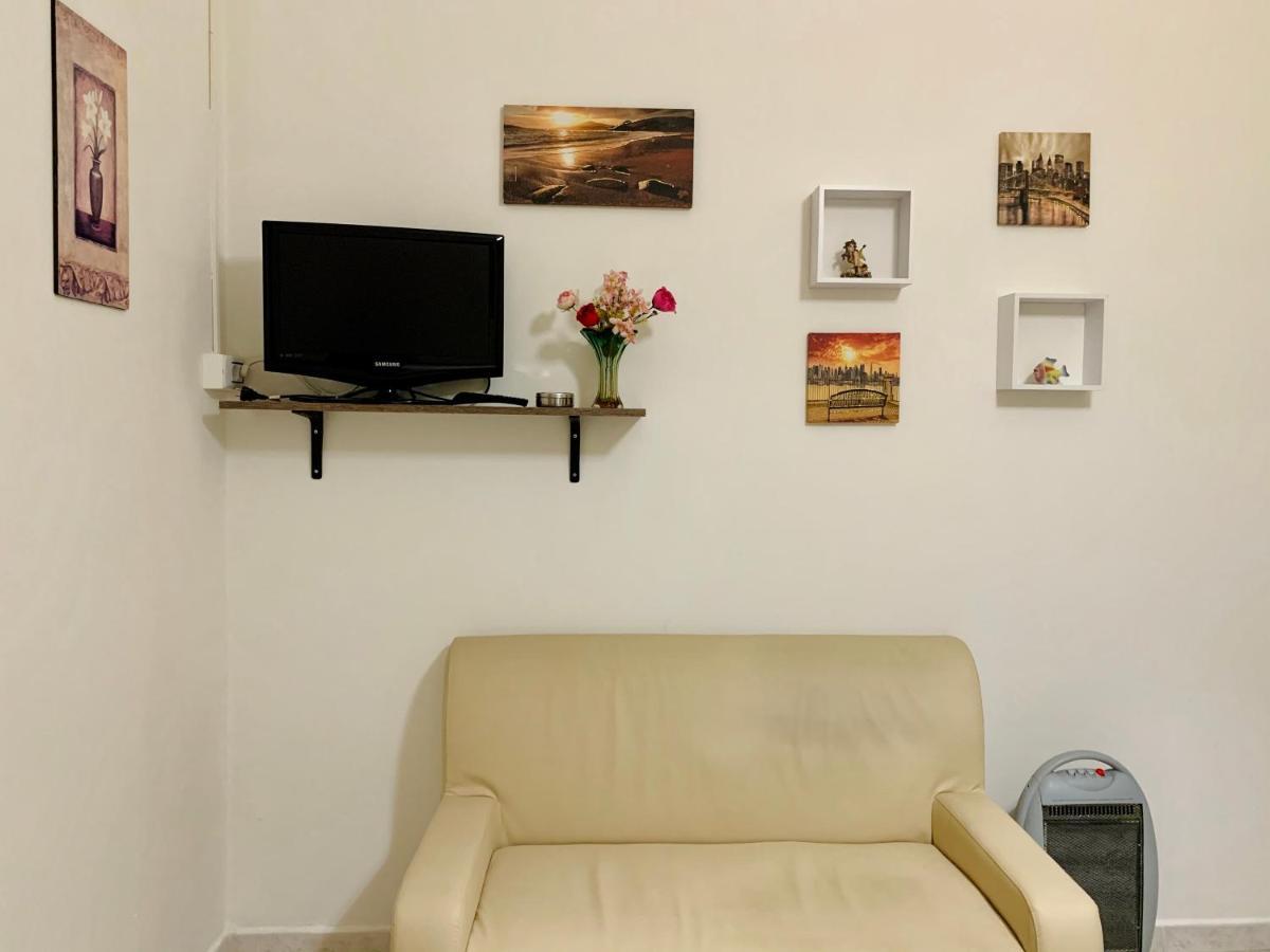 Monfenera Apartment 3 Palermo Bagian luar foto